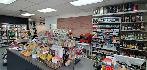 Liquor Store «Sunshine Market», reviews and photos, 2302 N 12th St, Phoenix, AZ 85006, USA