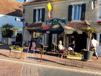 Le Café De La Place