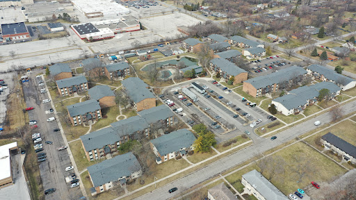 Roofing Contractor «Matthews Roofing», reviews and photos, 3739 W North Ave, Chicago, IL 60647, USA