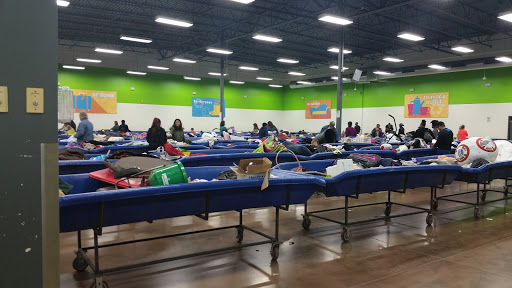 Thrift Store «Goodwill Outlet Center Bridgeton», reviews and photos