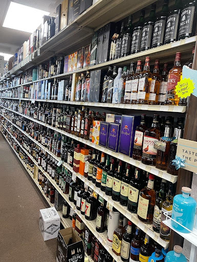 Wine Store «Port To Port Wines & Spirits», reviews and photos, 395 Fort Salonga Rd, Northport, NY 11768, USA