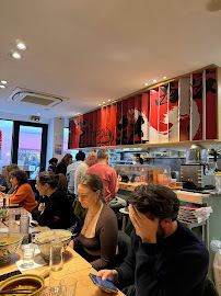 Atmosphère du Restaurant chinois La Taverne De ZHAO_Canal Saint Martin à Paris - n°10