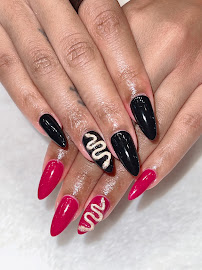 M5 Nails Adams Morgan DC