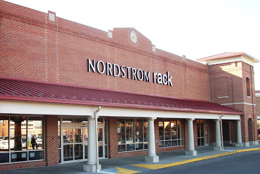 Nordstrom Rack Rookwood Pavilion, 2692 Madison Rd, Cincinnati, OH 45208, USA, 