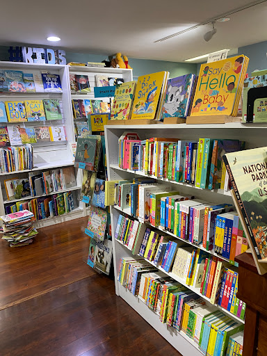 Book Store «Inkwood Books», reviews and photos, 31 Kings Hwy E, Haddonfield, NJ 08033, USA