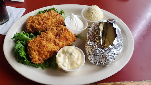 Restaurant «The Coachman», reviews and photos, 6112 Cambridge Way, Plainfield, IN 46168, USA