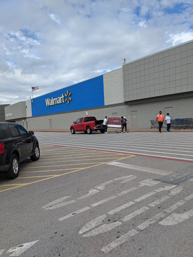Department Store «Walmart Supercenter», reviews and photos, 930 N Walnut Creek Dr #800, Mansfield, TX 76063, USA