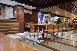 Broadway Pizza - North Nazimabad image