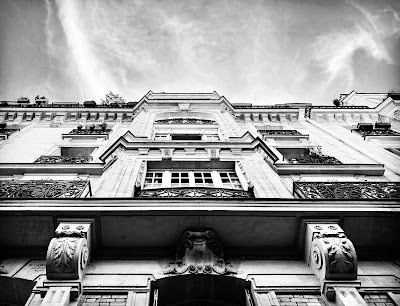 AGENCE MAXIME MENHER à Paris