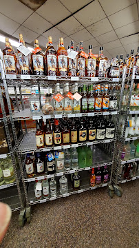 Club Liquor - Photo 2 - Car repair in Menasha, WI, Appleton