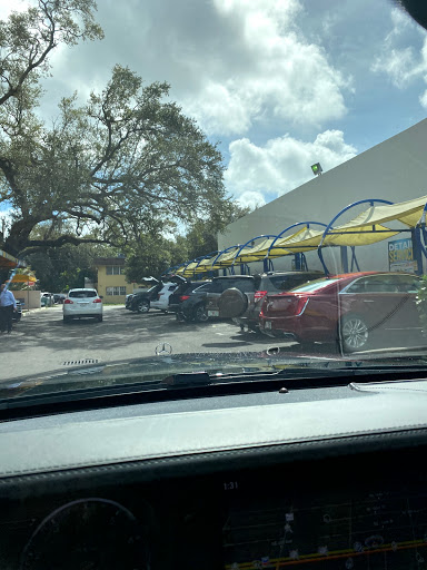 Car Wash «Smart Car Wash NMB», reviews and photos, 472 NE 167th St, North Miami Beach, FL 33162, USA