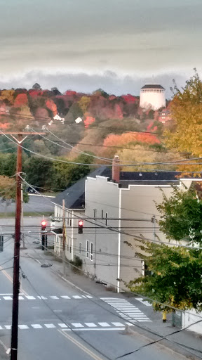 J G Pawn, 99 Center St, Bangor, ME 04401, USA, 