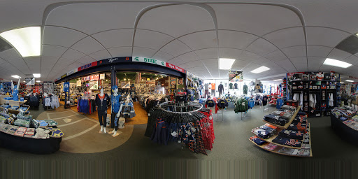 Clothing Store «Fanatic U», reviews and photos, 30409 Ford Rd, Garden City, MI 48135, USA