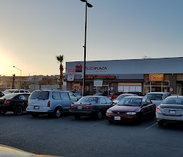 Little Caesars Paseo 2000 photo