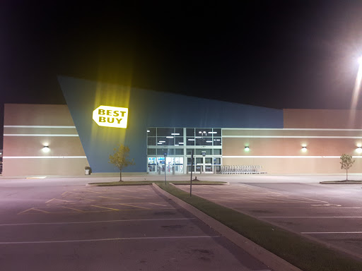 Electronics Store «Best Buy», reviews and photos, 6670 Edwardsville Crossing Dr, Edwardsville, IL 62025, USA