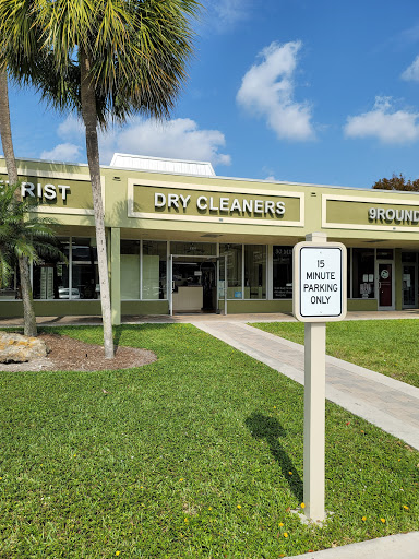 Dry Cleaner «Park Sheridan Dry Cleaners», reviews and photos, 3337 Sheridan St, Hollywood, FL 33021, USA