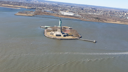 Tourist Attraction «Manhattan Helicopters», reviews and photos, 6 E River Piers, New York, NY 10005, USA