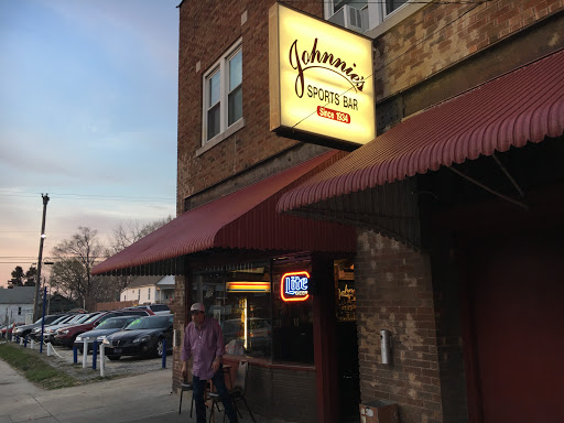 Johnnie's