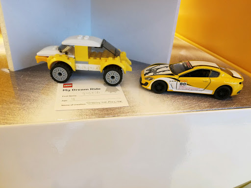 Toy Store «The LEGO Store», reviews and photos, 2500 N Mayfair Rd, Wauwatosa, WI 53226, USA