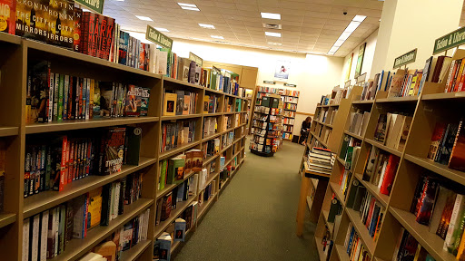 Book Store «Barnes & Noble», reviews and photos, 6646 Loisdale Rd, Springfield, VA 22150, USA