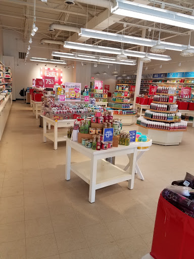 Outlet Mall «The Outlet Shoppes At Fremont», reviews and photos, 6245 N Old 27, Fremont, IN 46737, USA