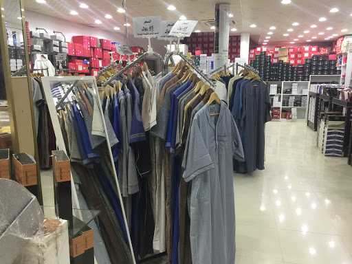 مبيعات الجمله للملابس الرجاليه 