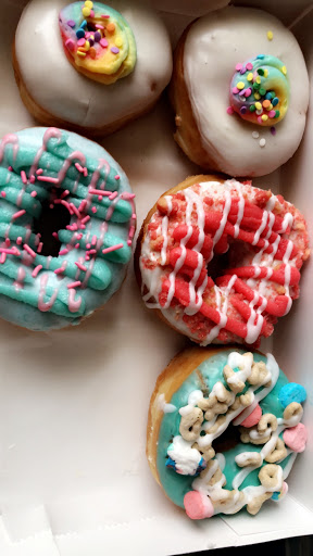 Donut Shop «Donut Licious», reviews and photos, 1535 Spring Cypress Rd, Spring, TX 77388, USA