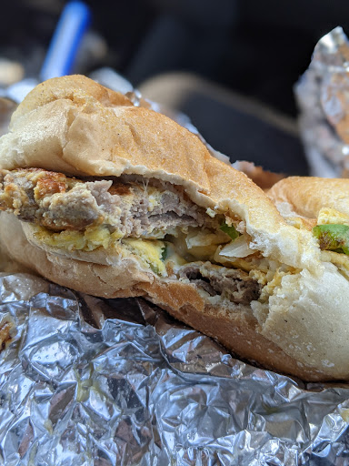 Grocery Store «Newtown General Store», reviews and photos, 43 Main St, Newtown, CT 06470, USA