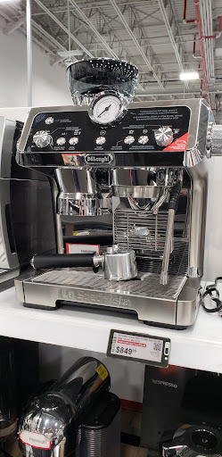 Electronics Store «Best Buy», reviews and photos, 2478 Central Park Ave, Yonkers, NY 10710, USA