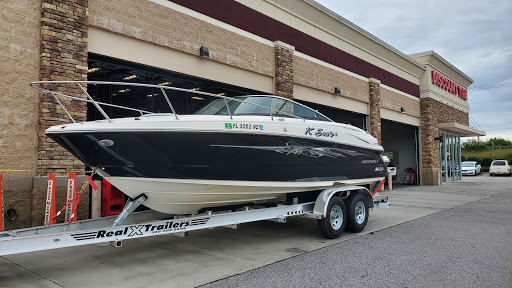 Tire Shop «Discount Tire Store - Florence, SC», reviews and photos, 102 Woody Jones Blvd, Florence, SC 29501, USA