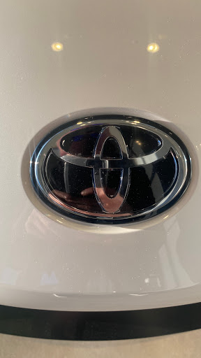Toyota Dealer «Hartford Toyota Superstore», reviews and photos, 135 W Service Rd, Hartford, CT 06120, USA