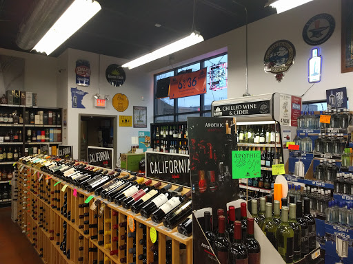 Liquor Store «Elevated Beer Wine & Spirits», reviews and photos, 4135 Hiawatha Ave, Minneapolis, MN 55406, USA