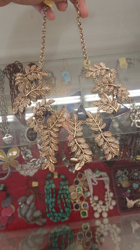 Thrift Store «Texas Thrift Store», reviews and photos, 1406 W Walnut St, Garland, TX 75042, USA