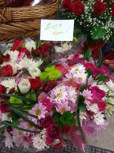 Florist «Red Rose Florist», reviews and photos, 1425 Woodward Ave, Detroit, MI 48226, USA