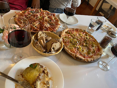 Al Forno Pizzeria - Ristorante italiano - Ahumada 44, Centro, 61600 Pátzcuaro, Mich., Mexico