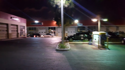 Auto Body Shop «All State Auto Body», reviews and photos, 2783 N Dixie Hwy, Wilton Manors, FL 33334, USA