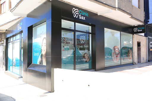 CLINIC SAX (Centro Médico y dental en Sax) clínica dental y Estética corporal. en Sax, Alicante