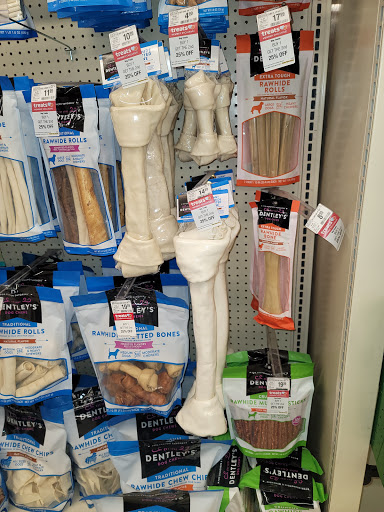 Pet Supply Store «PetSmart», reviews and photos, 650 Commerce Blvd, Scranton, PA 18519, USA