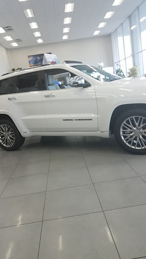 Used Car Dealer «Mac Haik Chrysler Dodge Jeep Ram», reviews and photos, 12111 Katy Fwy, Houston, TX 77079, USA