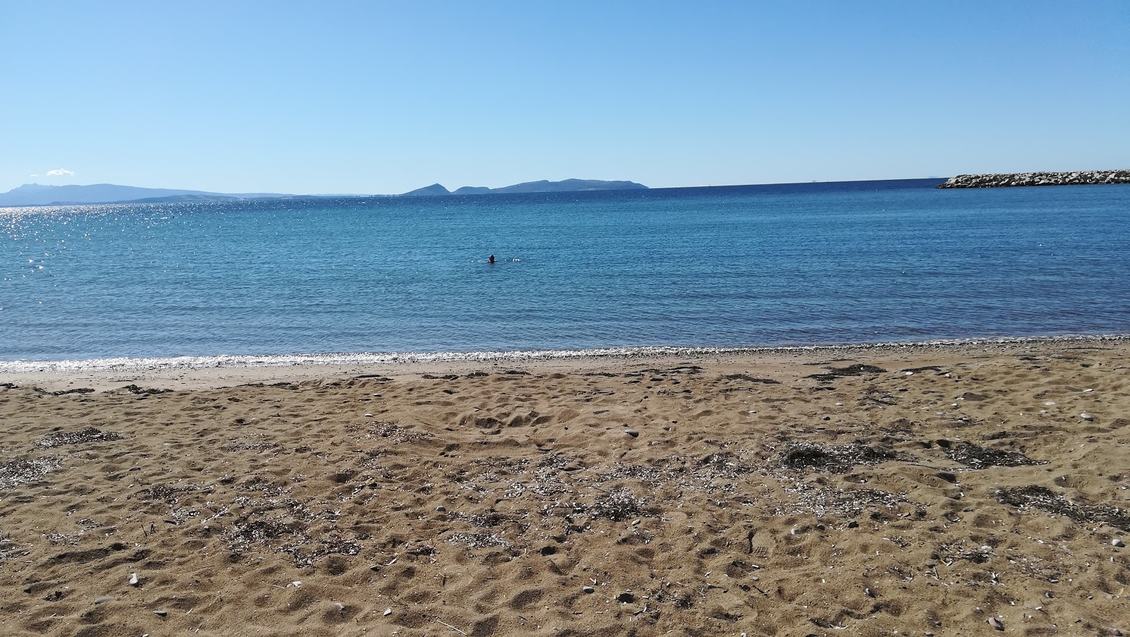 Tourlida Beach photo #8