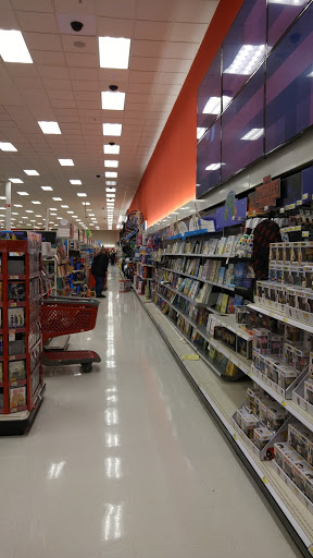 Department Store «Target», reviews and photos, 1 Mystic View Rd, Everett, MA 02149, USA