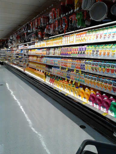 Supermarket «Superfood Marketplace - Allentown, PA», reviews and photos, 704 W Emmaus Ave, Allentown, PA 18103, USA