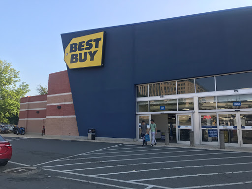 Best Buy, 8449 Leesburg Pike, Vienna, VA 22182, USA, 