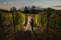 Kyle Carnes Photography Portland Wedding Photographer