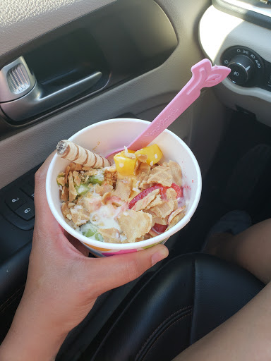 Frozen Yogurt Shop «Yogurtland», reviews and photos, 5635 Centennial Center Blvd, Las Vegas, NV 89149, USA