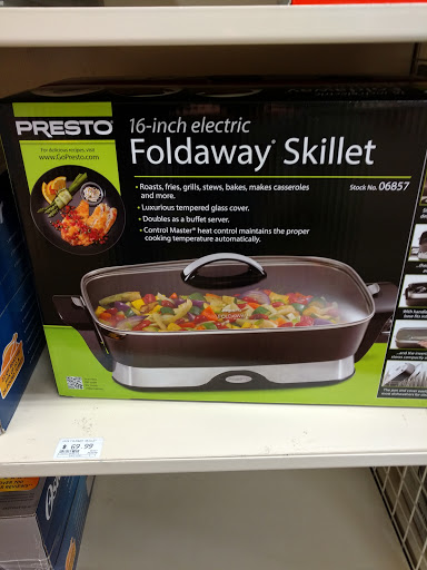 Grocery Store «The Andersons Store», reviews and photos, 530 Illinois Ave, Maumee, OH 43537, USA