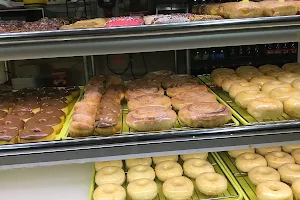 Crispy Donut Shop image