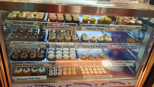 Shopping Mall «The Shops at Riverside», reviews and photos, 390 Hackensack Ave, Hackensack, NJ 07601, USA