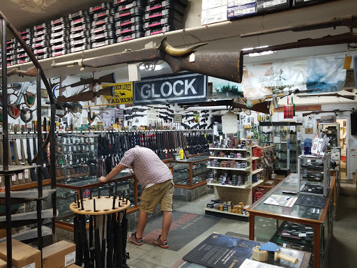 Outdoor Sports Store «Powderhorn Outdoor Sports Center», reviews and photos, 5755 Williston Rd, Williston, VT 05495, USA