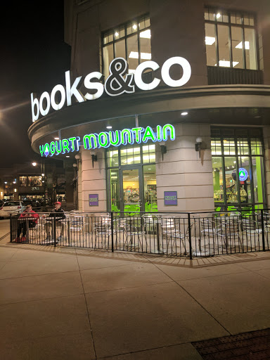 Ice Cream Shop «Yogurt Mountain», reviews and photos, 4453 Walnut St, Beavercreek, OH 45440, USA